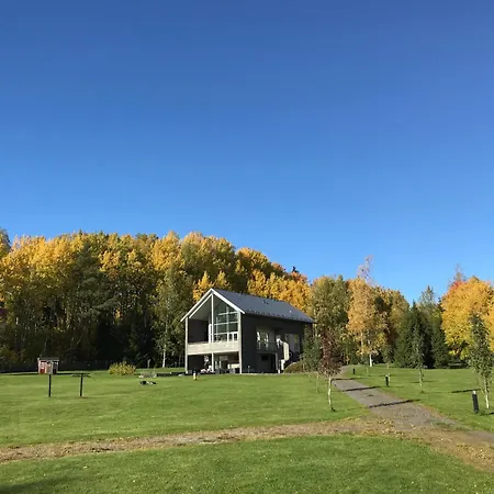 Beachfront Family Hideaway Parainen