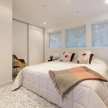 Beachfront Family Hideaway * פארגאס
