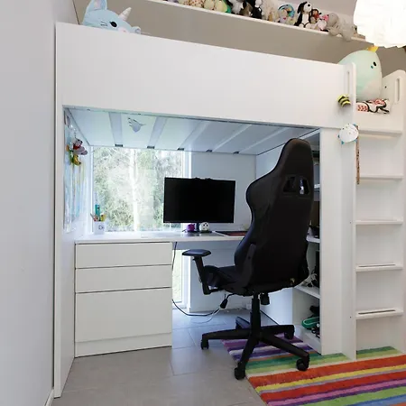 Beachfront Family Hideaway