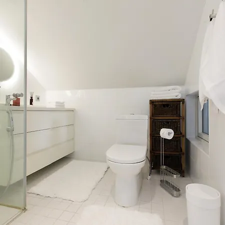 Beachfront Family Hideaway *