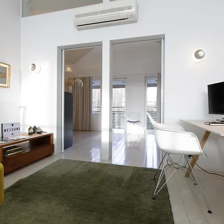 Beachfront Family Hideaway * פארגאס