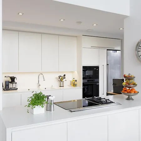 Huvilat Beachfront Family Hideaway Parainen