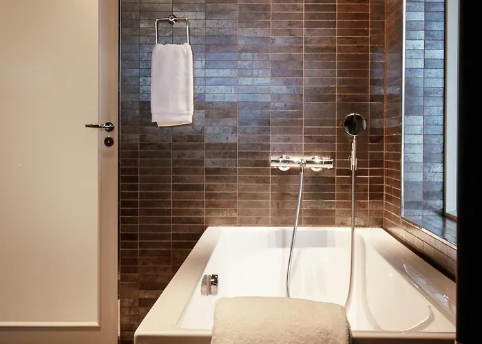 Huvilat Beachfront Family Hideaway *