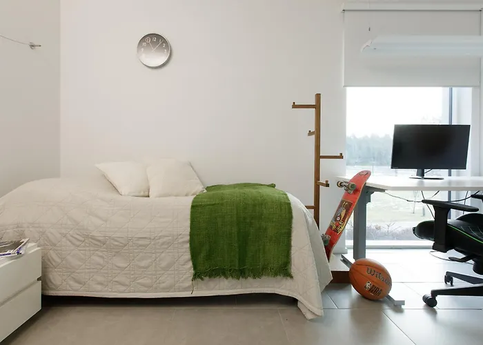 Huvilat Beachfront Family Hideaway *